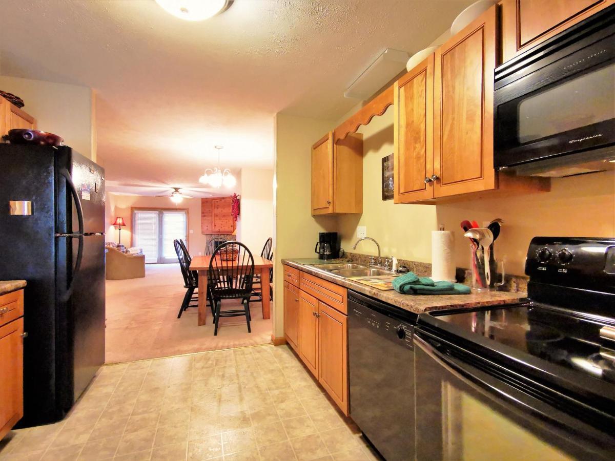 Gorgeous House For Ski Retreat Or Mountain Vacations スノーシュー エクステリア 写真