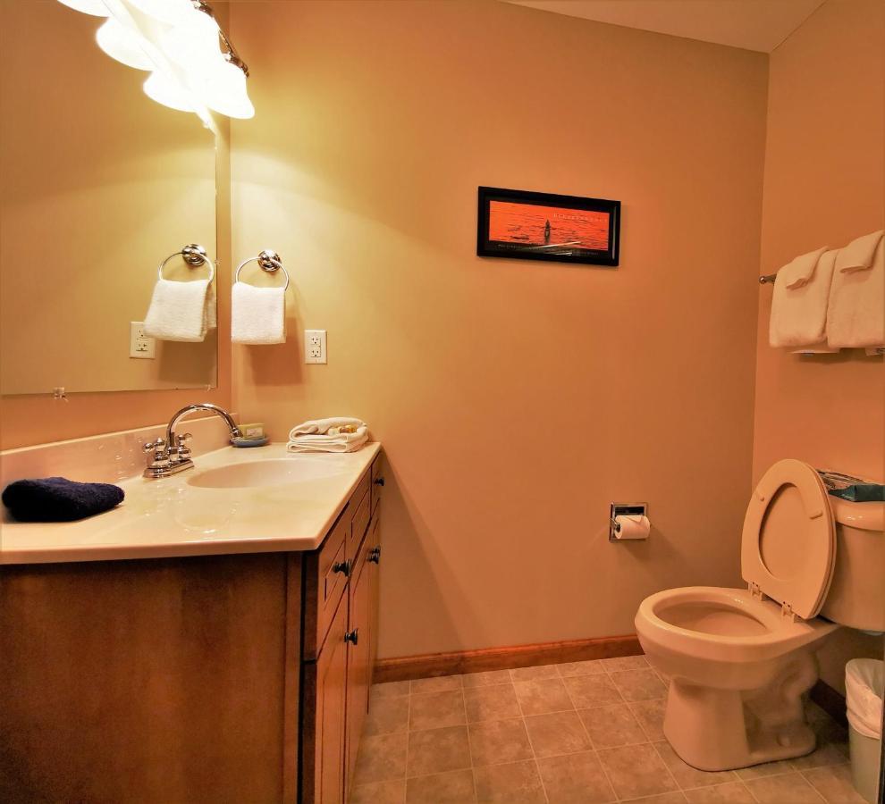 Gorgeous House For Ski Retreat Or Mountain Vacations スノーシュー エクステリア 写真